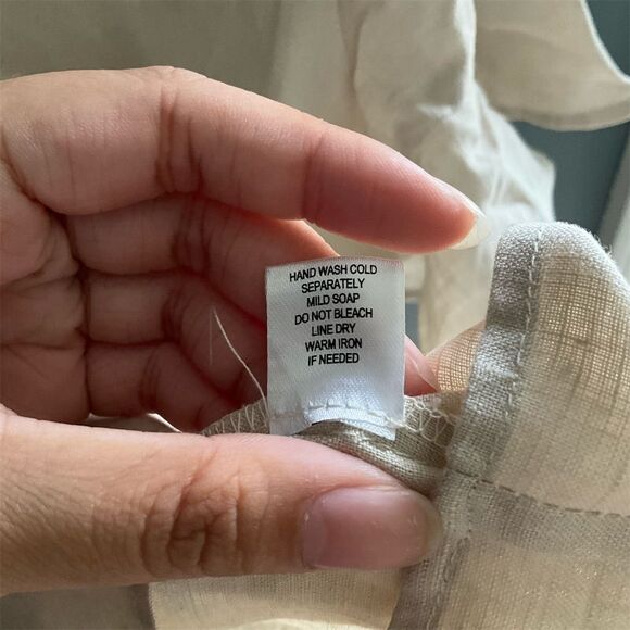 Women's Beige Linen Ruffle Sleeve Blouse Size L Petites Casual - Picture 4 of 4